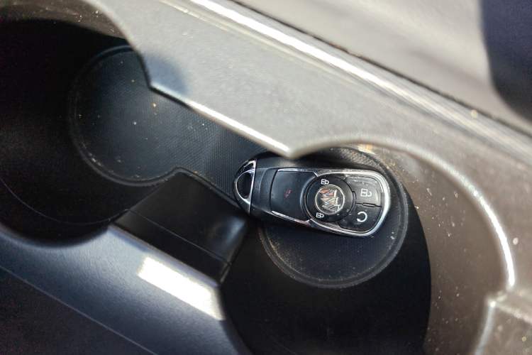 Used Buick Enclave 2020 28T Two-Wheel Drive Zhanqi Version Interior 1