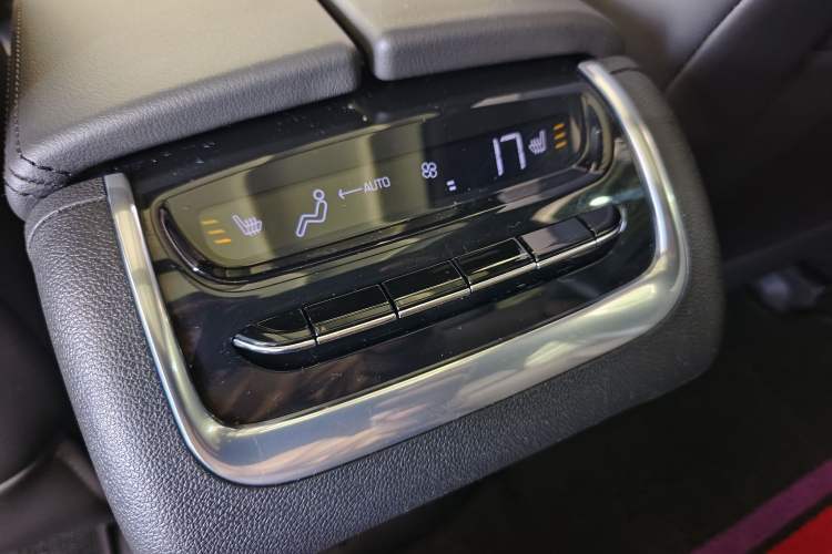 Used Buick Enclave 2020 28T Four-Wheel Drive Luxury Flagship Edition Interior 13