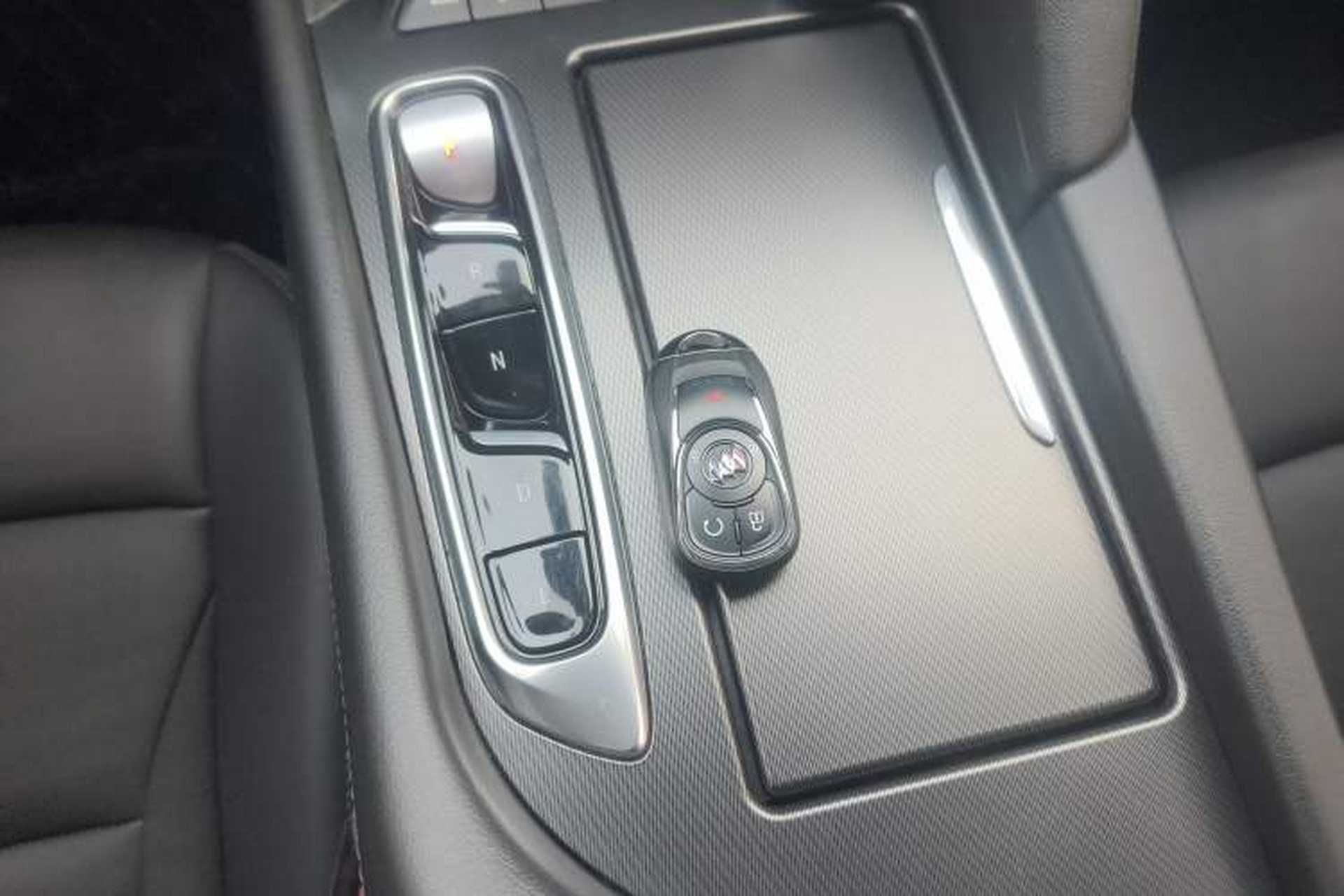 Used Buick Enclave 2020 28T Two-Wheel Drive Luxury Version Interior 2