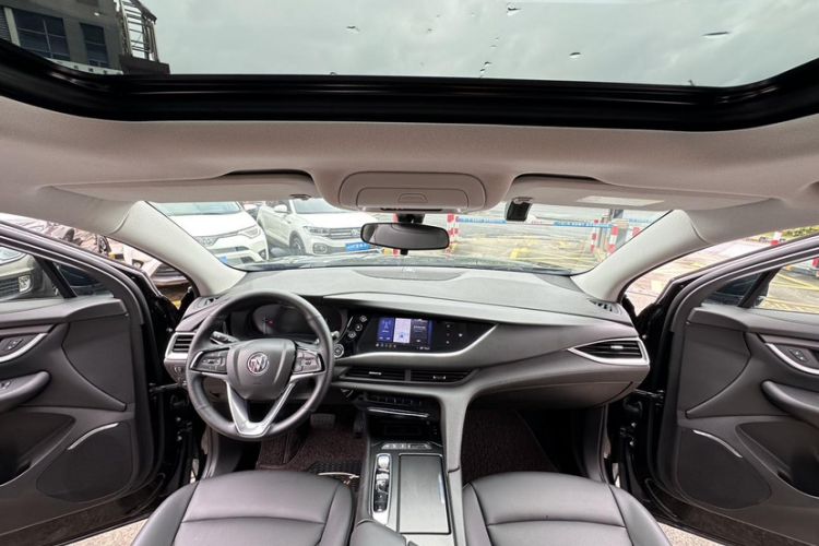 Used Buick Enclave 2020 28T Two-Wheel Drive Luxury Version Interior 3