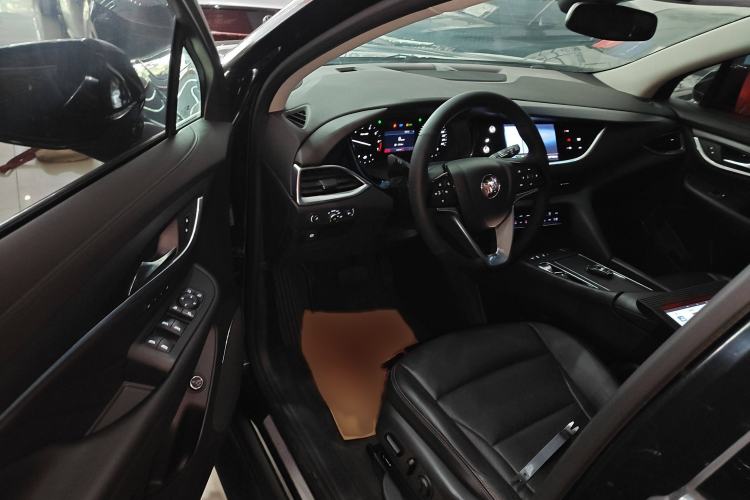 Used Buick Enclave 2020 28T Two-Wheel Drive Prestige Version Interior 3