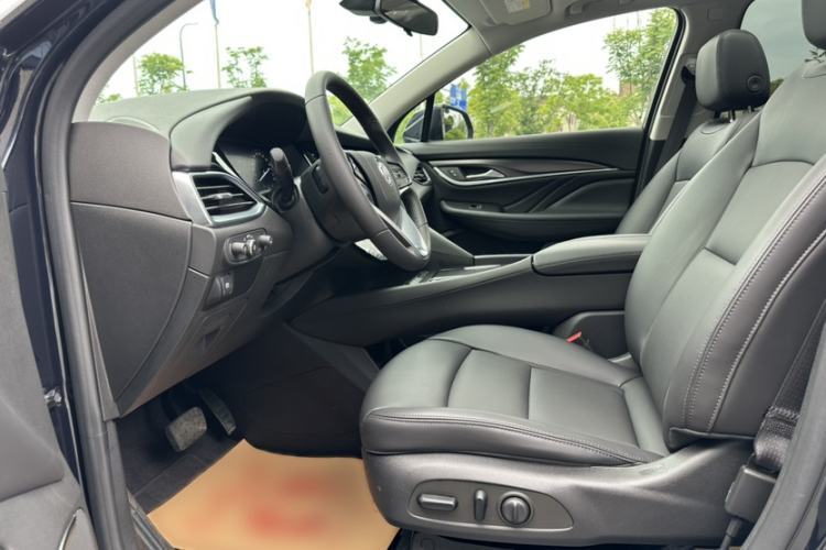 Used Buick Enclave 2020 28T Two-Wheel Drive Luxury Version Interior 5