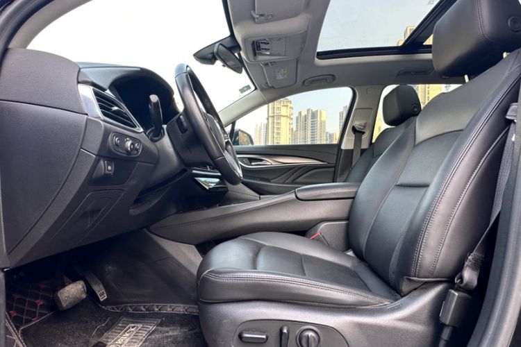 Used Buick Enclave 2020 28T Two-Wheel Drive Luxury Version Interior 6