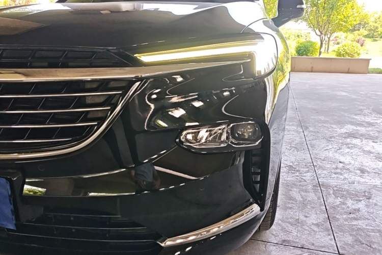 Used Buick Enclave 2020 28T Four-Wheel Drive Luxury Flagship Edition Left Front Headlight