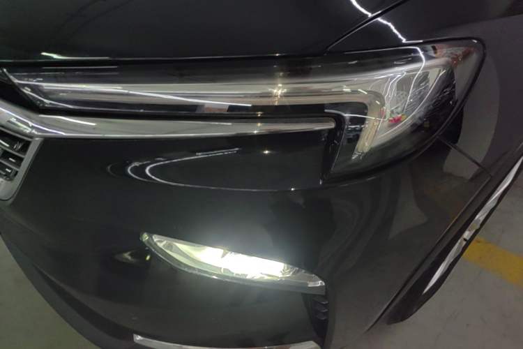 Used Buick Enclave 2020 28T Two-Wheel Drive Luxury Version Left Front Headlight