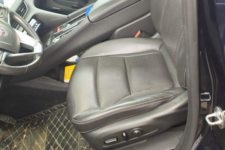 Used Buick Enclave 2020 28T Four-Wheel Drive Luxury Flagship Edition Left Front Seat