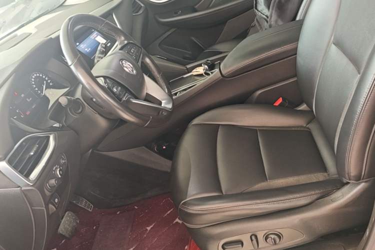 Used Buick Enclave 2020 28T Two-Wheel Drive Luxury Version Left Front Seat