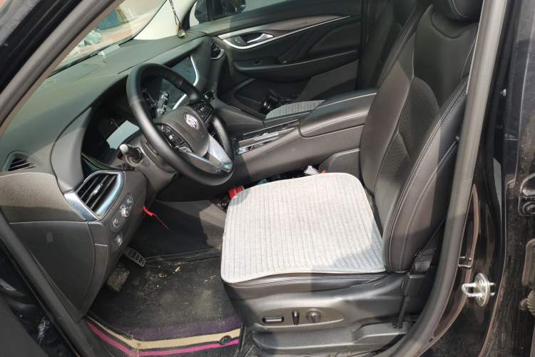 Used Buick Enclave 2020 28T Two-Wheel Drive Prestige Version Left Front Seat