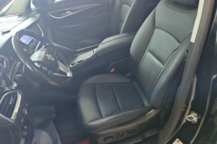 Used Buick Enclave 2020 28T Two-Wheel Drive Prestige Version Left Front Seat