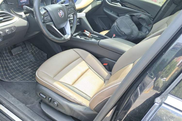 Used Buick Enclave 2020 28T Four-Wheel Drive Flagship Version Left Front Seat