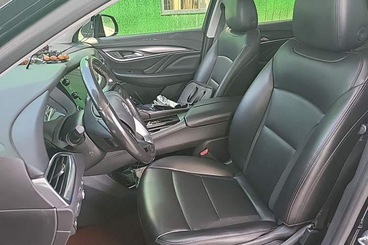 Used Buick Enclave 2020 28T Two-Wheel Drive Zhanqi Version Left Front Seat