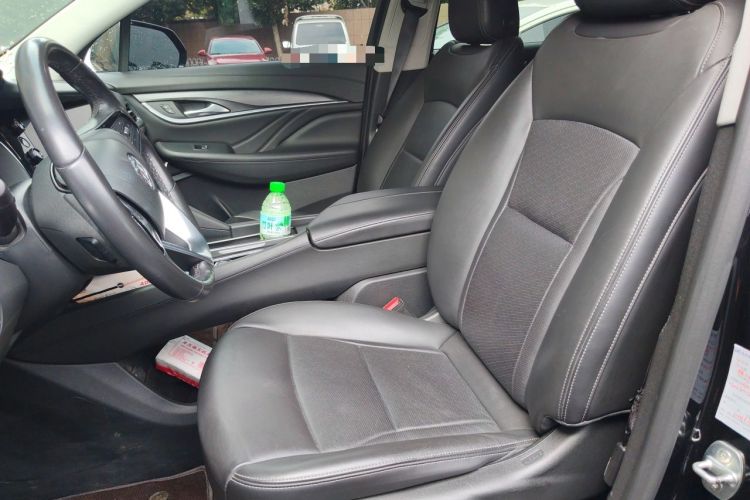 Used Buick Enclave 2020 28T Two-Wheel Drive Prestige Version Left Front Seat