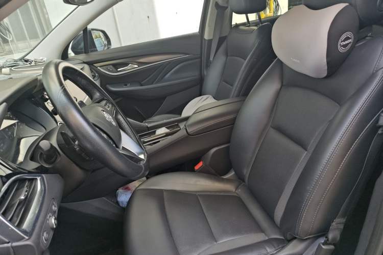 Used Buick Enclave 2020 28T Two-Wheel Drive Zhanqi Version Left Front Seat