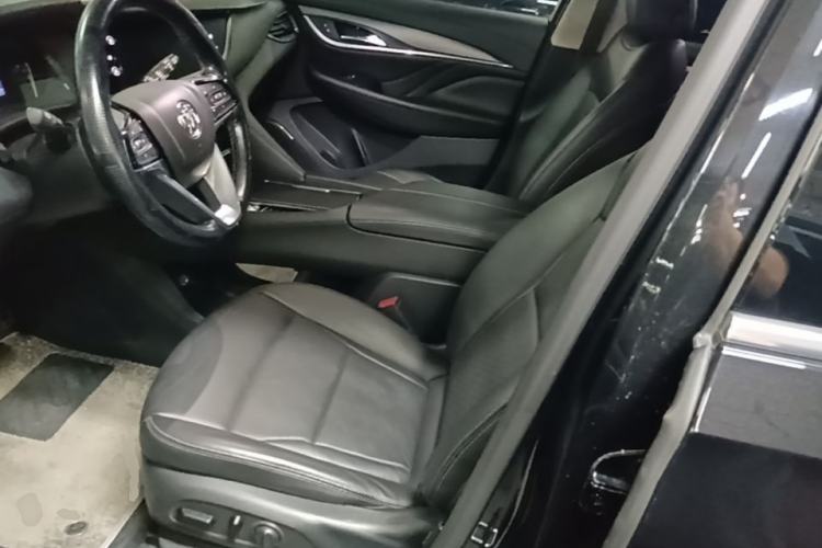 Used Buick Enclave 2020 28T Two-Wheel Drive Prestige Version Left Front Seat