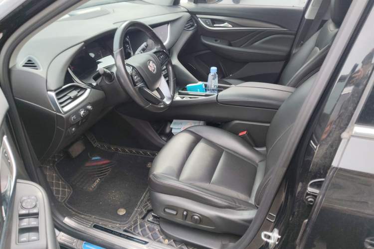 Used Buick Enclave 2020 28T Two-Wheel Drive Luxury Version Left Front Seat