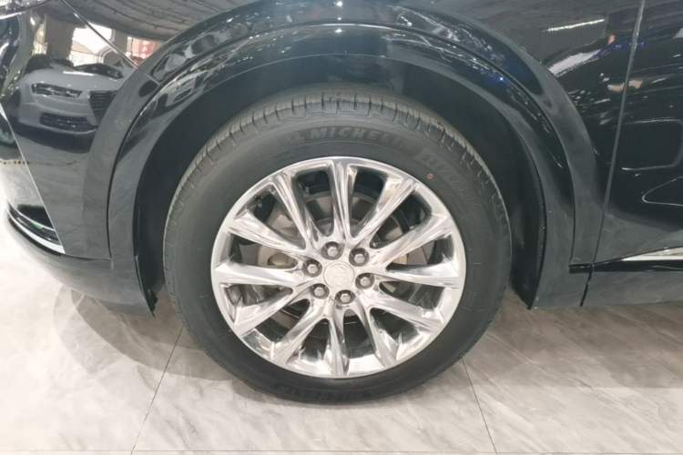 Used Buick Enclave 2020 28T Four-Wheel Drive Flagship Version Left Front Wheel Hub