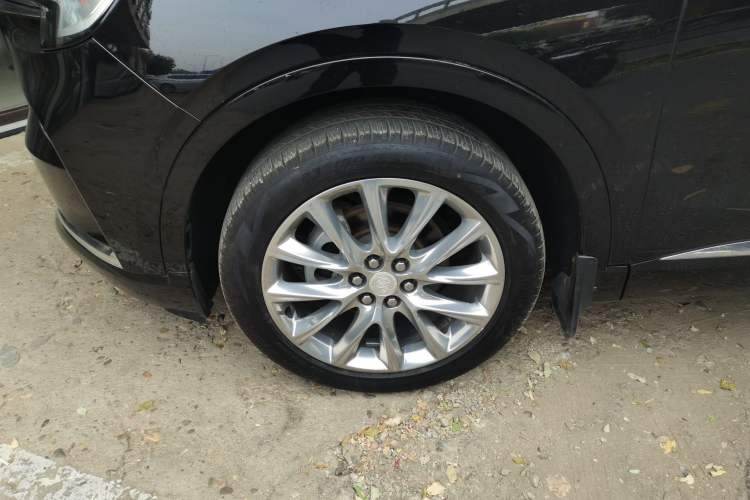 Used Buick Enclave 2020 28T Four-Wheel Drive Luxury Flagship Edition Left Front Wheel Hub