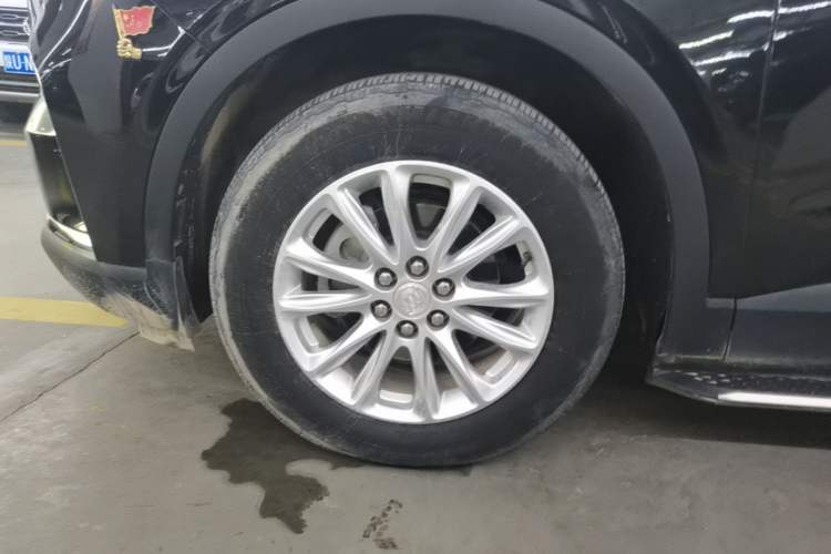Used Buick Enclave 2020 28T Two-Wheel Drive Luxury Version Left Front Wheel Hub