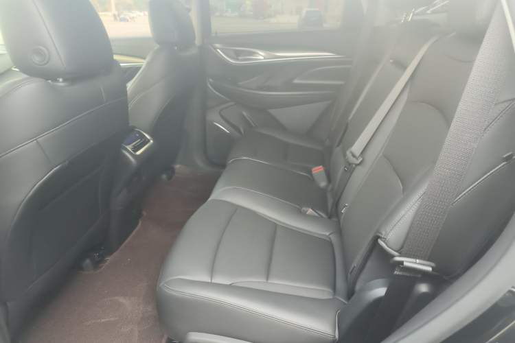 Used Buick Enclave 2020 28T Two-Wheel Drive Luxury Version Left Rear Seat