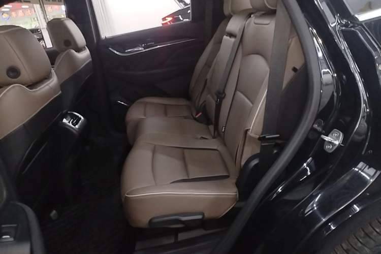 Used Buick Enclave 2020 28T Four-Wheel Drive Flagship Version Left Rear Seat