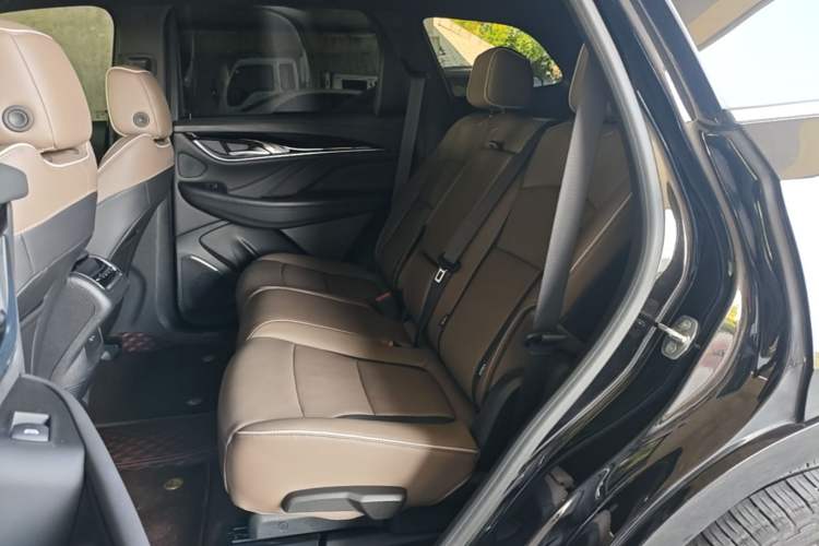 Used Buick Enclave 2020 28T Four-Wheel Drive Luxury Flagship Edition Left Rear Seat