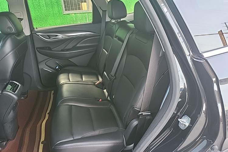 Used Buick Enclave 2020 28T Two-Wheel Drive Zhanqi Version Left Rear Seat