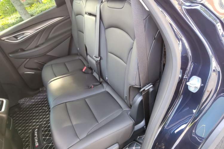 Used Buick Enclave 2020 28T Two-Wheel Drive Zhanqi Version Left Rear Seat