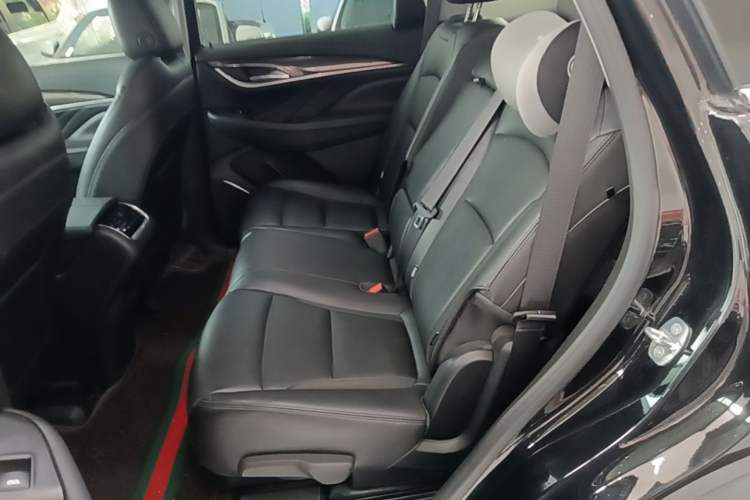 Used Buick Enclave 2020 28T Two-Wheel Drive Zhanqi Version Left Rear Seat