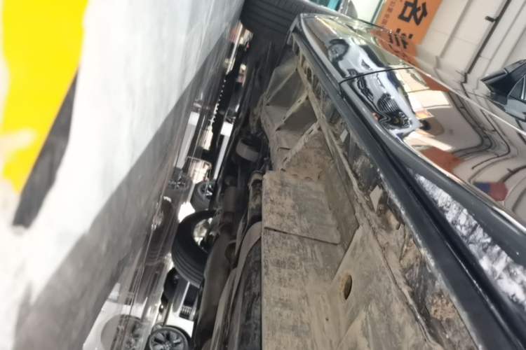 Used Buick Enclave 2020 28T Four-Wheel Drive Flagship Version Left Side Sill