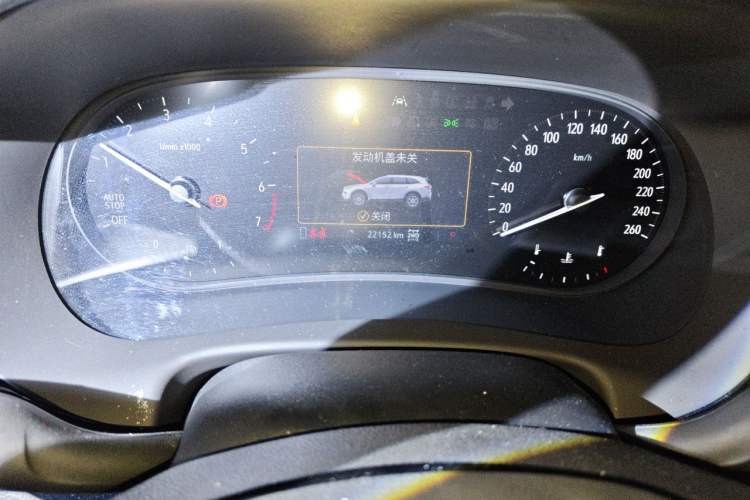 Used Buick Enclave 2020 28T Four-Wheel Drive Prestige Version Odometer Close Up