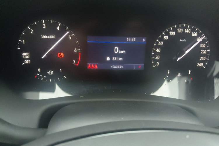 Used Buick Enclave 2020 28T Two-Wheel Drive Prestige Version Odometer Close Up