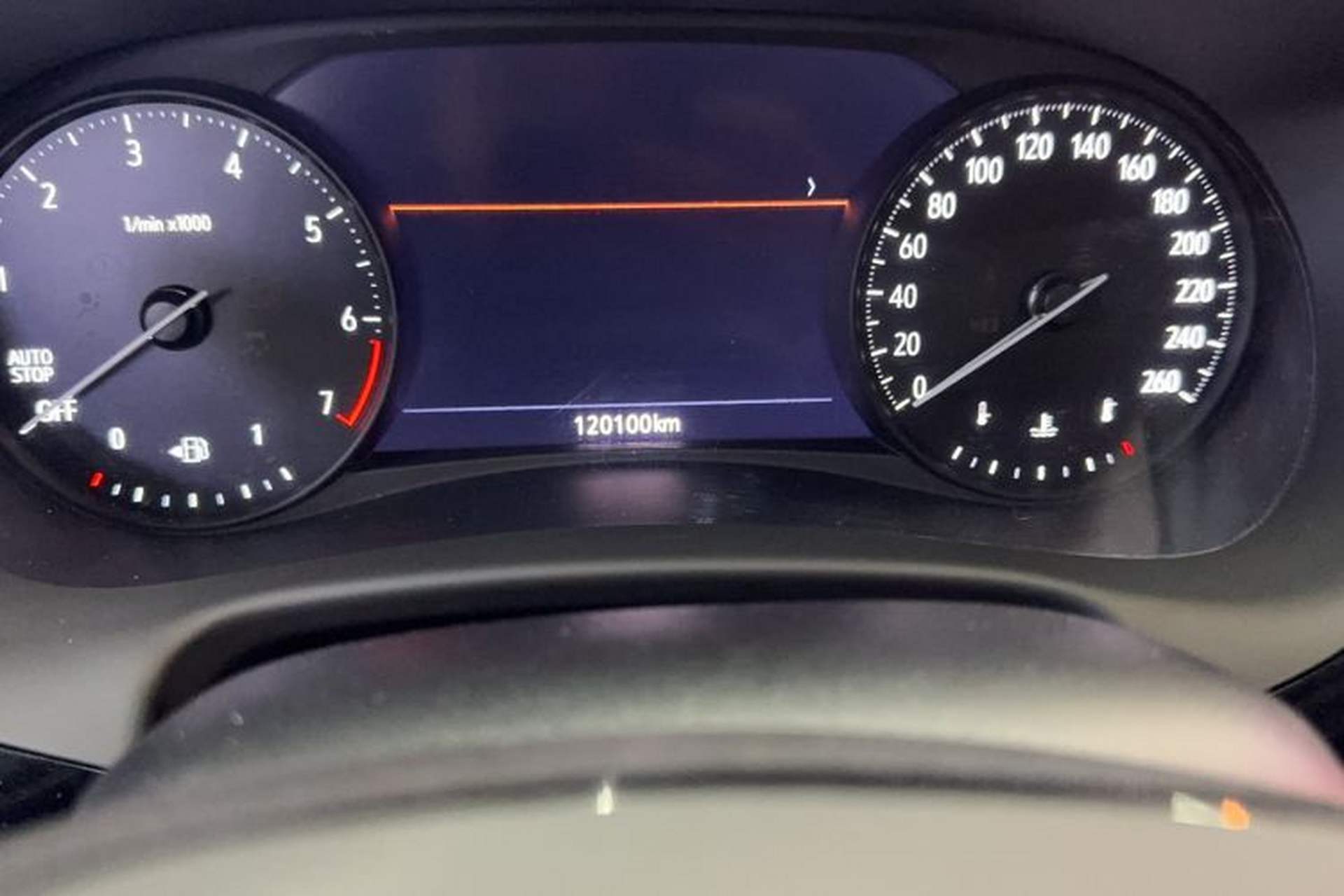 Used Buick Enclave 2020 28T Four-Wheel Drive Luxury Flagship Edition Odometer Close Up