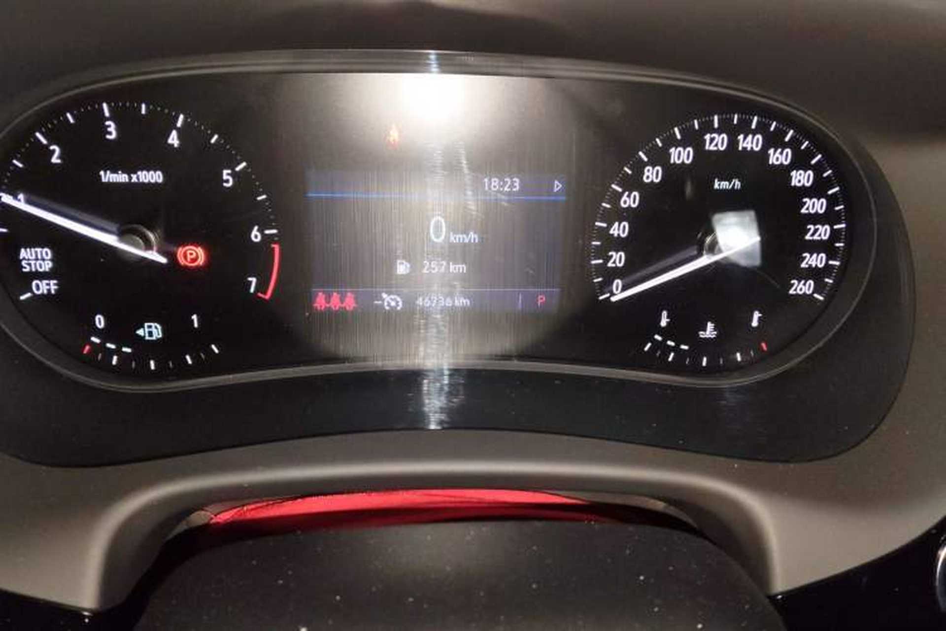 Used Buick Enclave 2020 28T Two-Wheel Drive Luxury Version Odometer Close Up