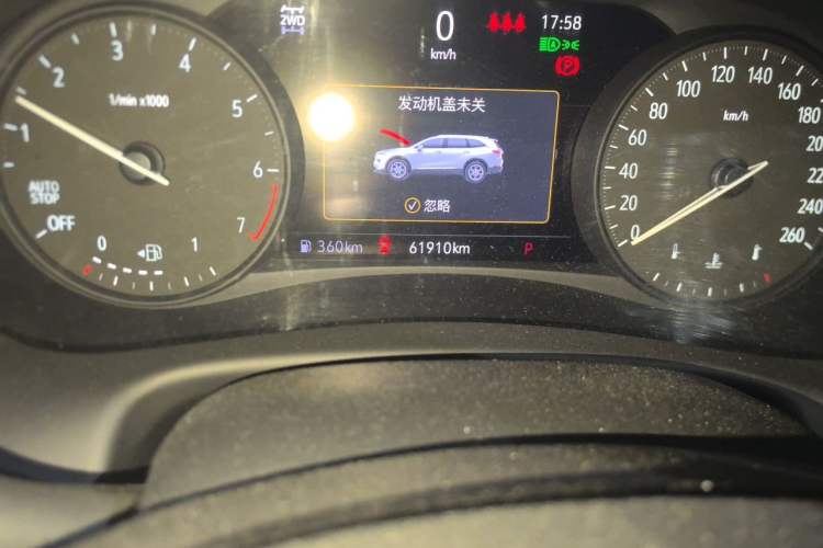 Used Buick Enclave 2020 28T Four-Wheel Drive Flagship Version Odometer Close Up