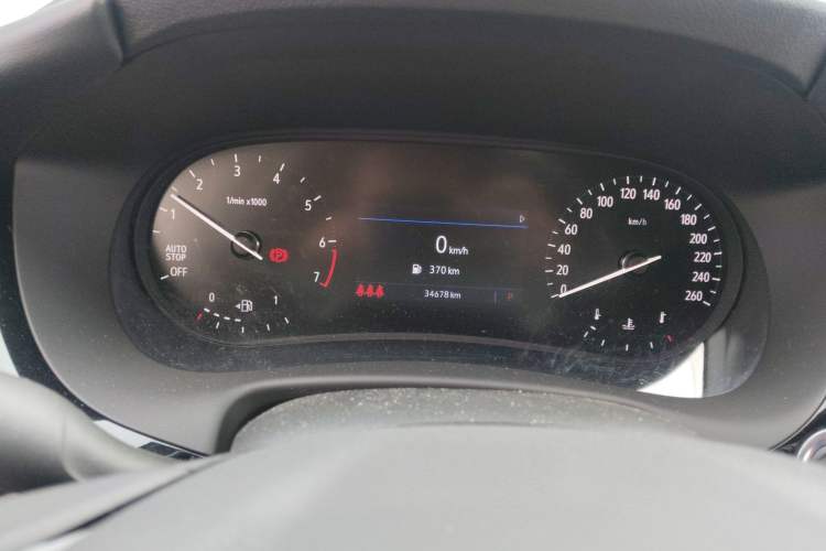 Used Buick Enclave 2020 28T Two-Wheel Drive Luxury Version Odometer Close Up