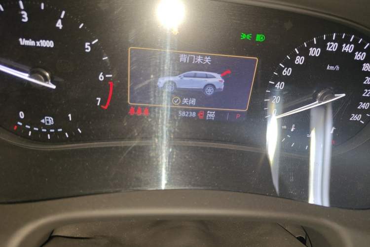 Used Buick Enclave 2020 28T Four-Wheel Drive Prestige Version Odometer Close Up