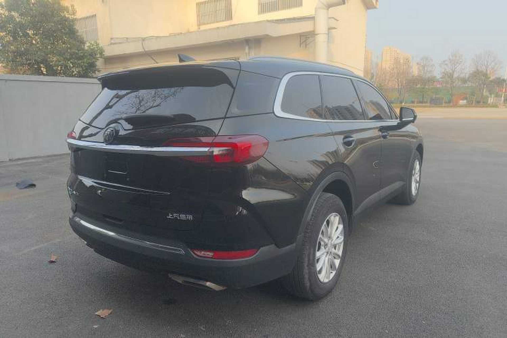 Used Buick Enclave 2020 28T Two-Wheel Drive Luxury Version Rear Right 45 Deg