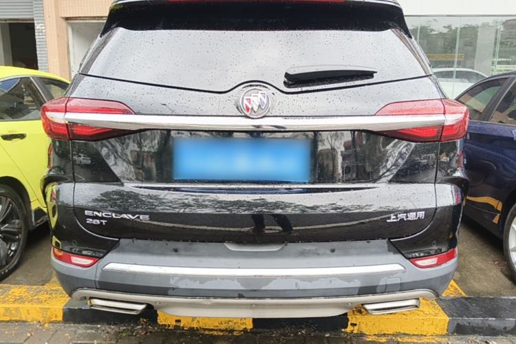 Used Buick Enclave 2020 28T Two-Wheel Drive Luxury Version Rear