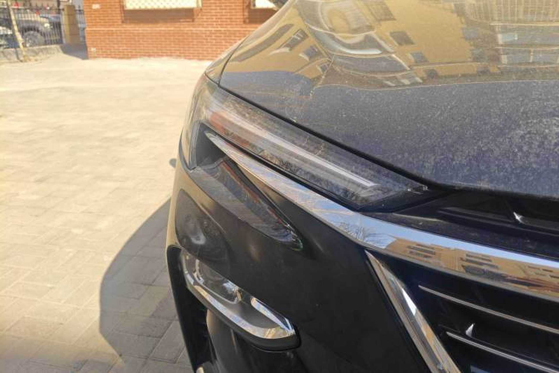 Used Buick Enclave 2020 28T Two-Wheel Drive Zhanqi Version Right Front Headlight