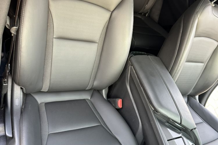 Used Buick Enclave 2020 28T Two-Wheel Drive Zhanqi Version Right Front Seat