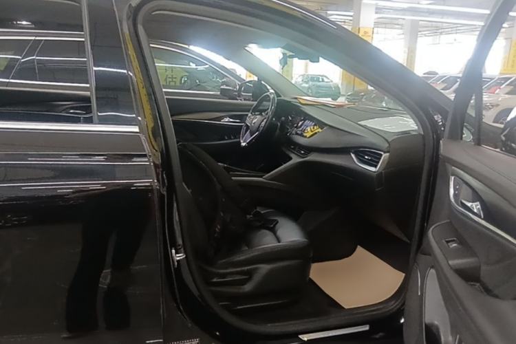 Used Buick Enclave 2020 28T Two-Wheel Drive Zhanqi Version Right Front Seat