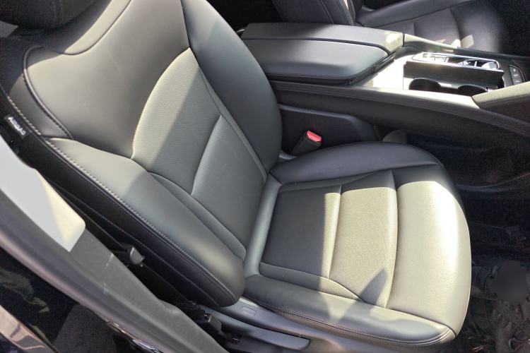Used Buick Enclave 2020 28T Two-Wheel Drive Zhanqi Version Right Front Seat