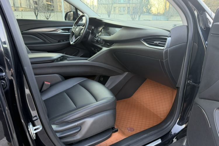 Used Buick Enclave 2020 28T Two-Wheel Drive Zhanqi Version Right Front Seat