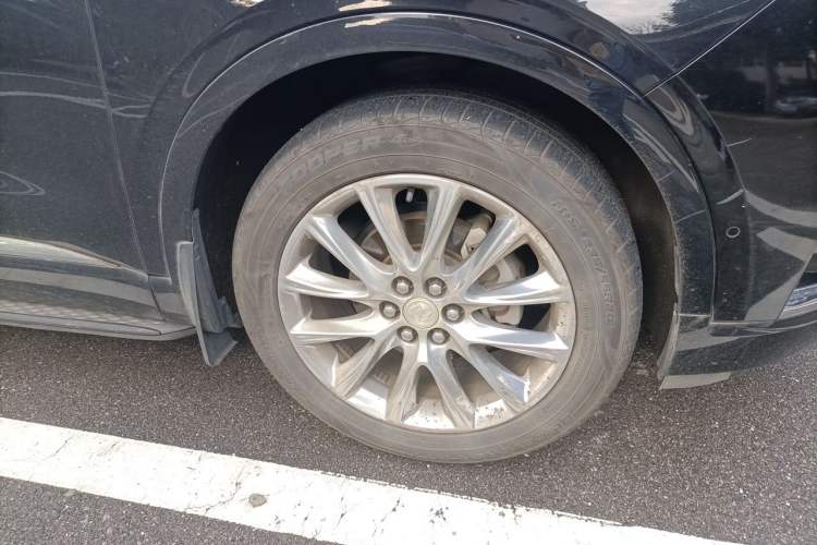 Used Buick Enclave 2020 28T Four-Wheel Drive Luxury Flagship Edition Right Front Wheel Hub
