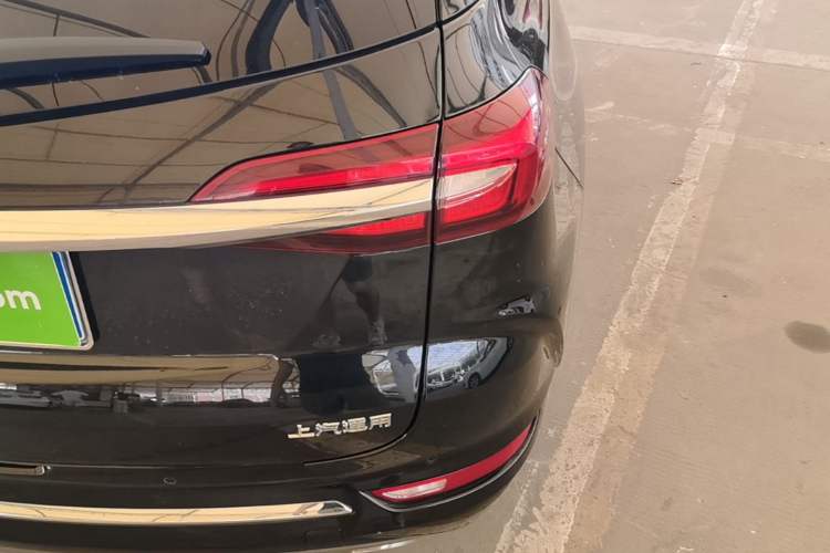 Used Buick Enclave 2020 28T Four-Wheel Drive Flagship Version Right Rear Taillight