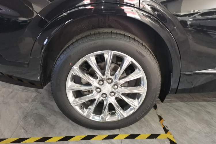 Used Buick Enclave 2020 28T Four-Wheel Drive Flagship Version Right Rear Wheel Hub