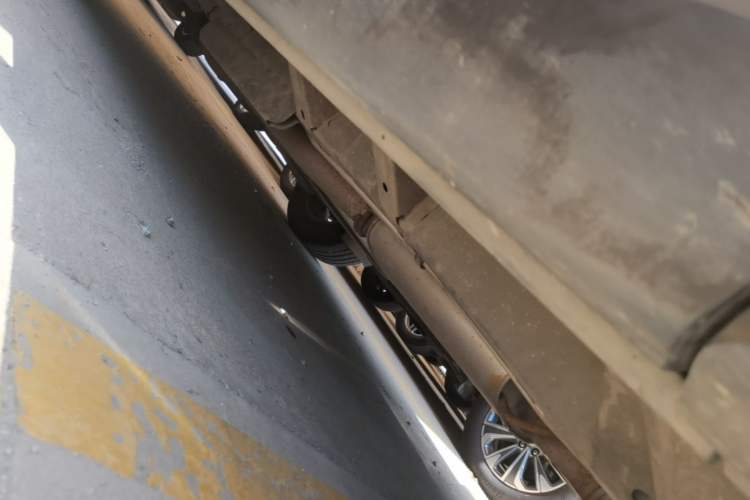 Used Buick Enclave 2020 28T Two-Wheel Drive Zhanqi Version Right Side Sill