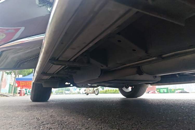 Used Buick Enclave 2020 28T Two-Wheel Drive Prestige Version Right Side Sill