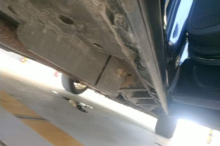 Used Buick Enclave 2020 28T Four-Wheel Drive Luxury Flagship Edition Right Side Sill