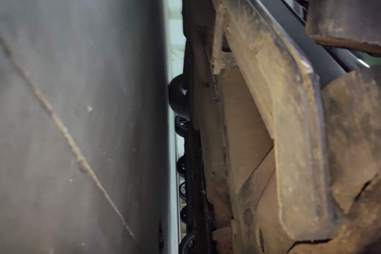 Used Buick Enclave 2020 28T Two-Wheel Drive Luxury Version Right Side Sill